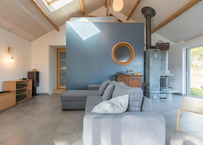 La Préfaillaise - 800m - Parking Hébergement de vacances *